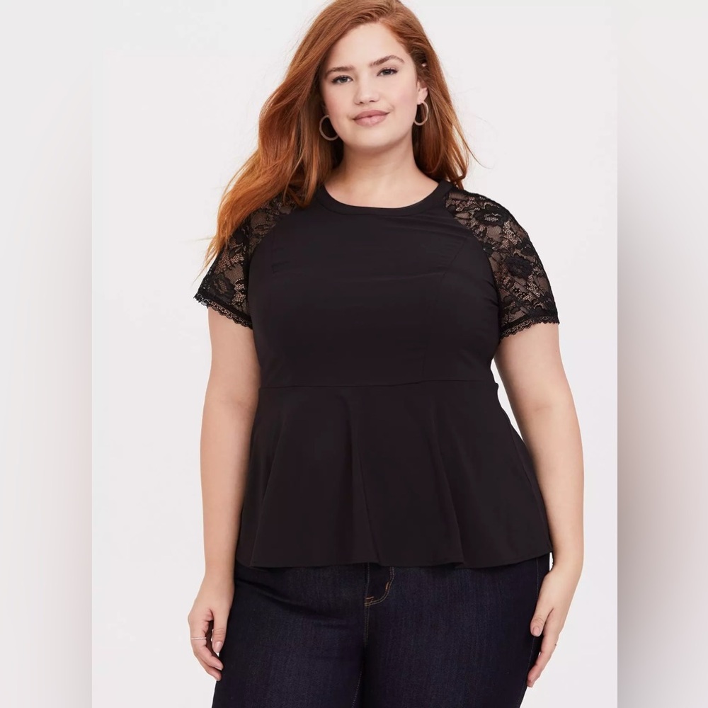 TORRID | Black Peplum Crepe Lace Sleeve Top | Size 0 (L)